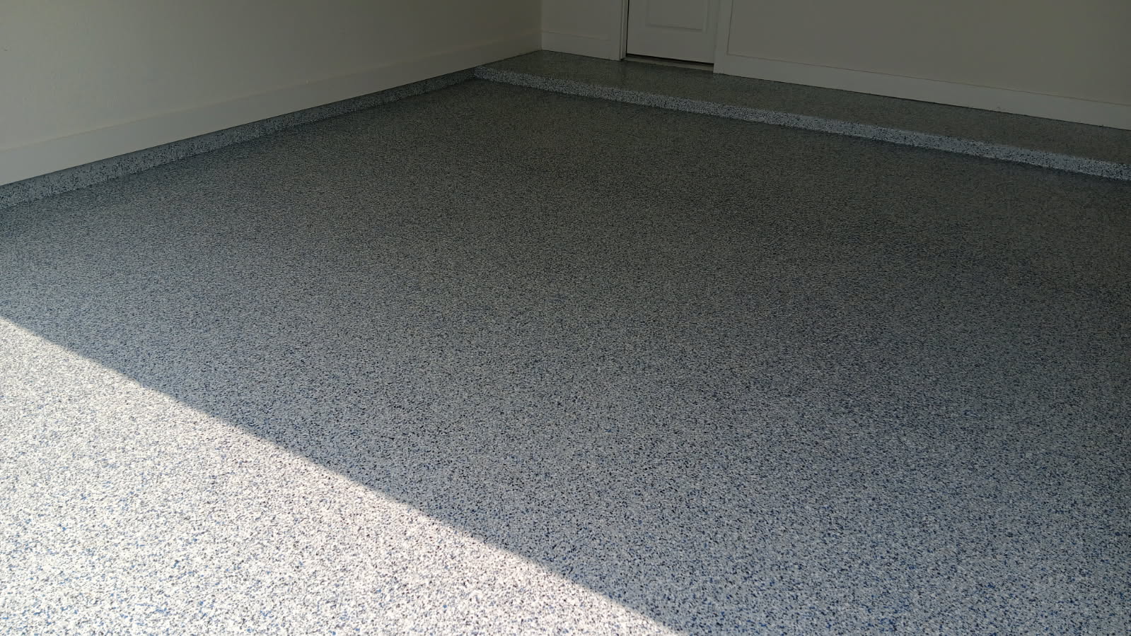 Flake Epoxy Residential Garage